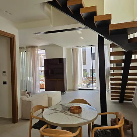 Drymadhes & Appartments * הימארה
